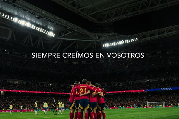 Cervezas Victoria celebra el último título de la Roja con el spot “¡Campeones! El efecto Pigmalión funciona”