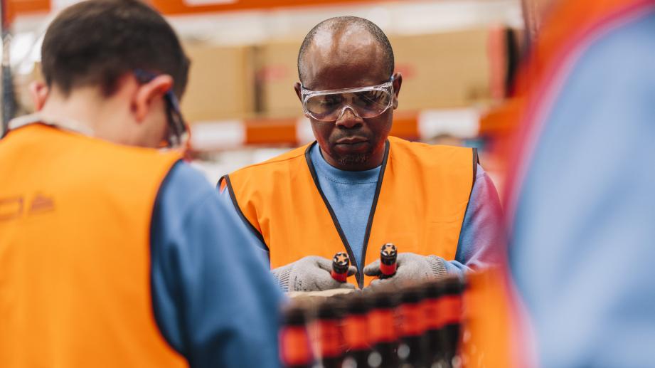 Trabajador en fábrica